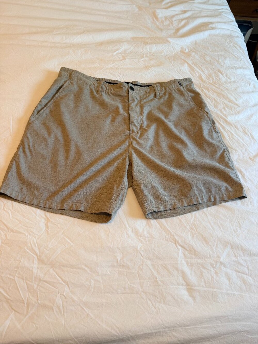 Hurley Khaki Hybrid Shorts 36 - 7" Inseam